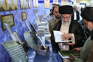 Supreme Leader Meets with Director and Researchers of Dar al-Hadith Research Institute